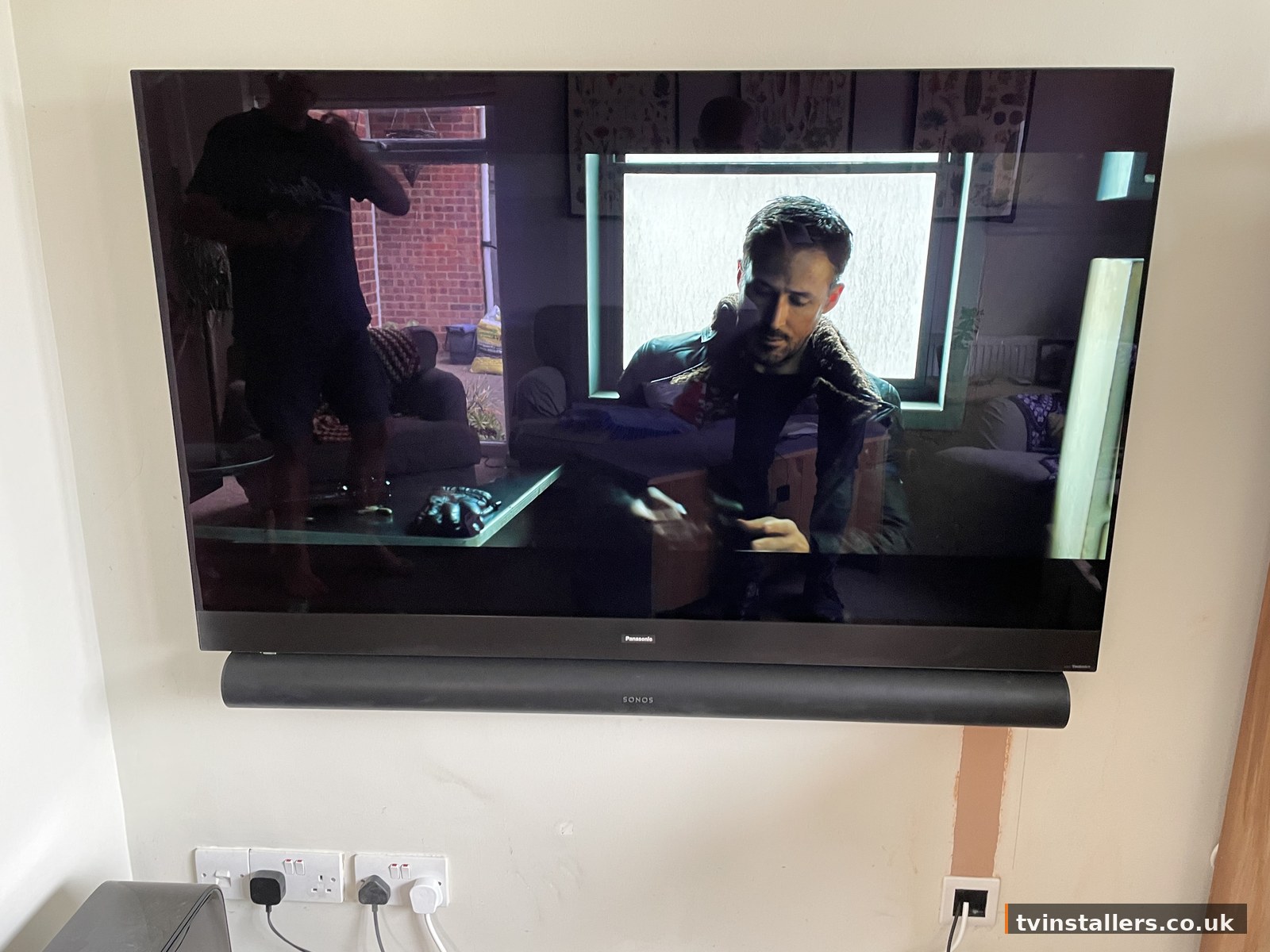 TV wall mounting installation Edinburgh